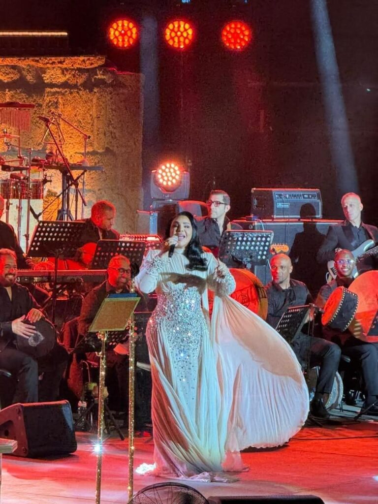 fb_img_1755965609104399756512698582401-768x1024 إطلالة الفنانة أحلام في مهرجان قرطاج: