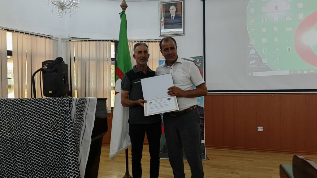 img_20250816_1208313362955485547895480-1024x576 جمعية الثريا للفنون والإبداع  تحتفي بالشعر.. من أجل عيون غزة