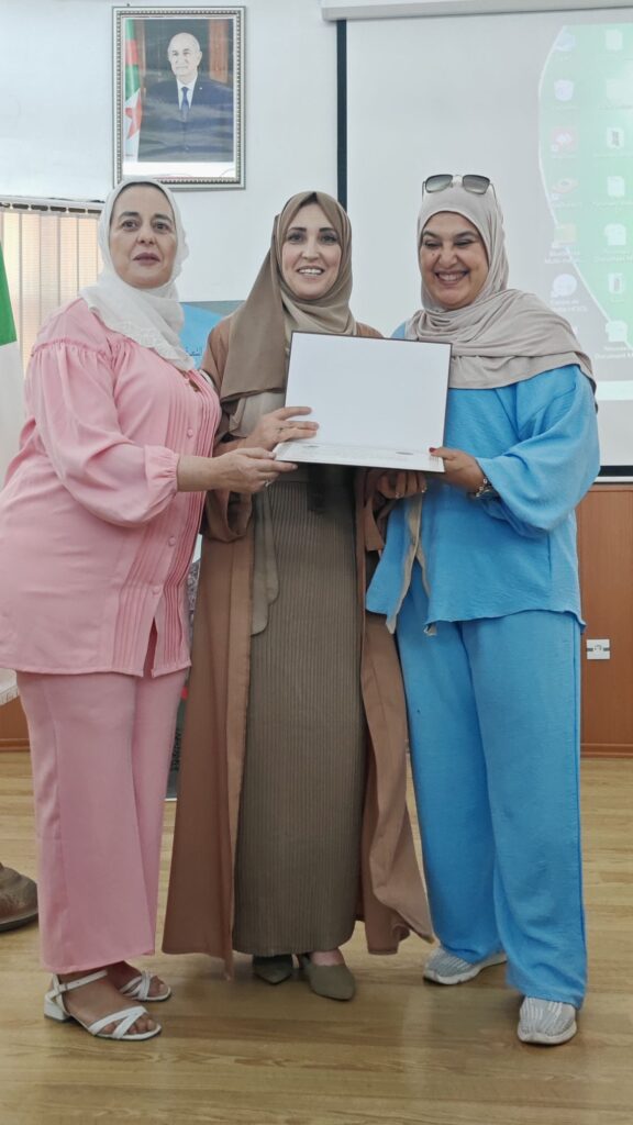 img_20250816_1212197342153134875675842-576x1024 جمعية الثريا للفنون والإبداع  تحتفي بالشعر.. من أجل عيون غزة