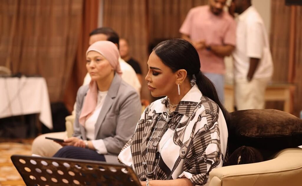 صور-من-التحضيرات-لحفل-قرطاج-في-تونس-الحبيبة-🇹🇳-انتظركم-بكل-حب-وشوق-ووله-وتولهت-عليك_8885682282139340143-1024x629 الفنانة أحلام تستعد لإحياء حفل ضخم على ركح قرطاج