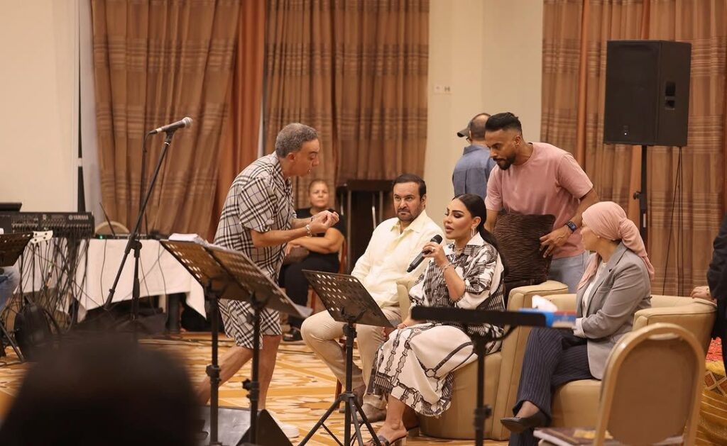 صور-من-التحضيرات-لحفل-قرطاج-في-تونس-الحبيبة-🇹🇳-انتظركم-بكل-حب-وشوق-ووله-وتولهت-عليك_98829851708582211757-1024x629 الفنانة أحلام تستعد لإحياء حفل ضخم على ركح قرطاج