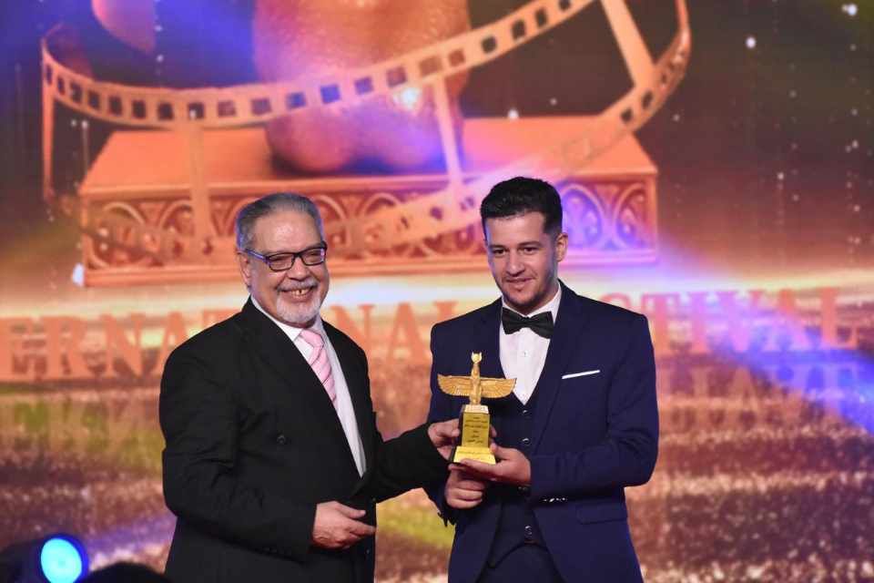 received_14795361300233248423253818311384735 الأديب والباحث الجزائري عمراني عبد العزيز يتوَّج بالجائزة الأولى في مهرجان همسة الدولي عن روايته "بين القاع والضياع"