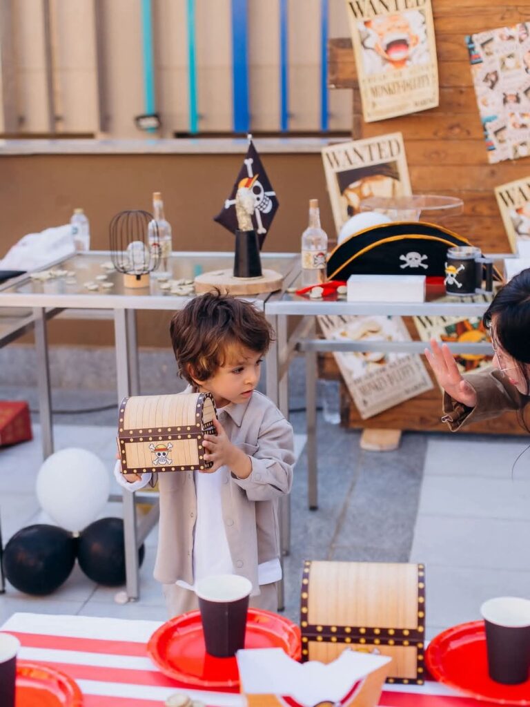 fb_img_17653924439565495309479094476286-768x1024 يارا قاسم ومحمد وفا يحتفلان ببلوغ ابنهما عامه الرابع