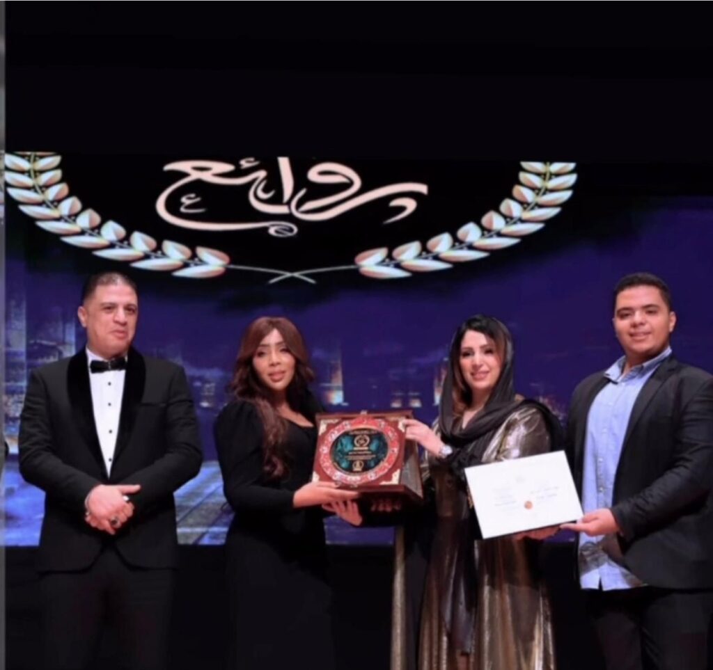 img-20251225-wa0008673354339290067919-1024x963 اختيار الإعلامية نيدا زريق كأفضل شخصية إبداعية لخدمة الإنسانية في مهرجان «روائع» الدولي بالقاهرة