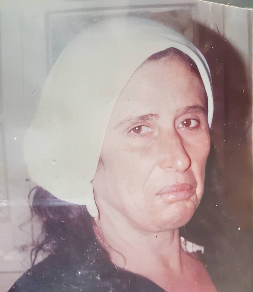 img-20260104-wa00342550520313731187700-886x1024 برنامج " حكايا الناس" ضيف العدد الأول  الدكتور عيسى حسن حسين اعداد أ. ناهد ناظم حمود