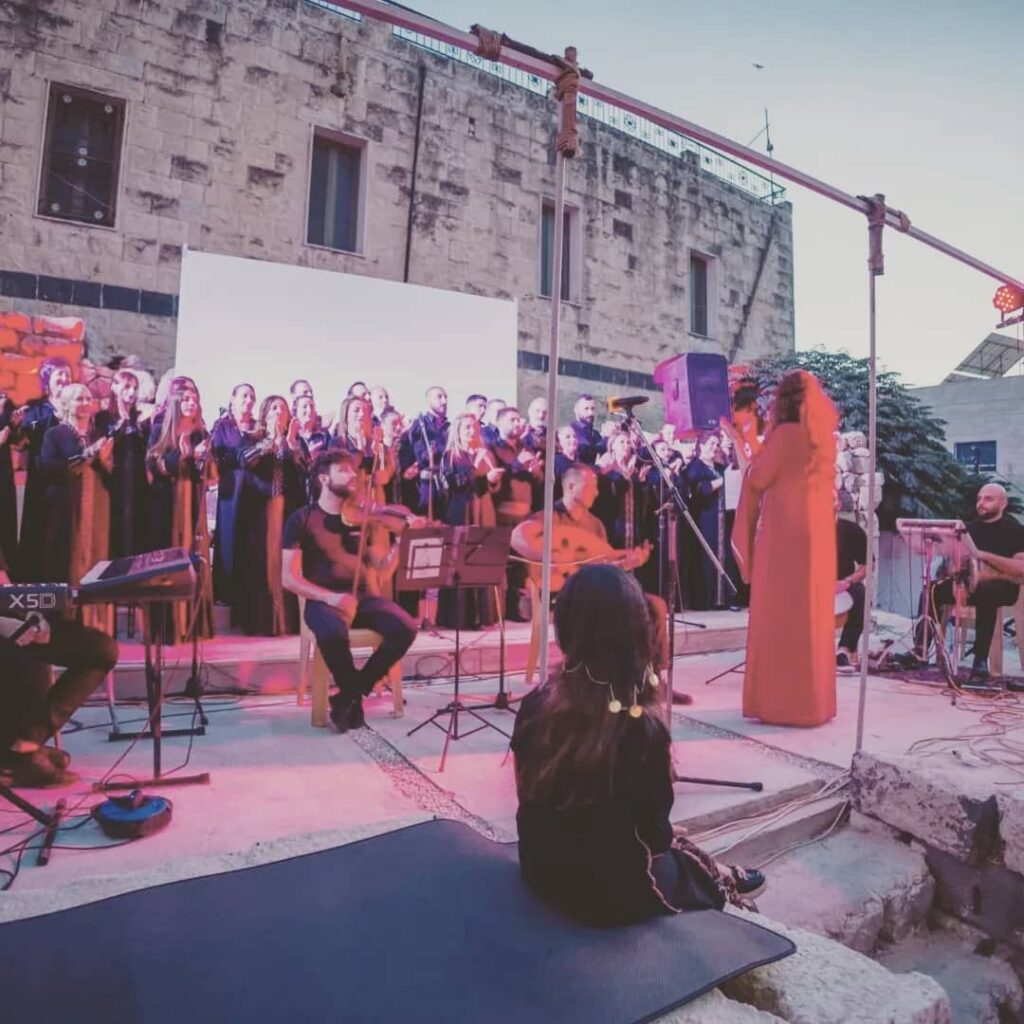 img-20260112-wa00274983045882062712095-1024x1024 برنامج "حكايا الناس"  ضيفة العدد الثاني  مؤسسة ومايسترو كورال نهاوند أ. حلا نقرور  إعداد : أ . ناهد حمود