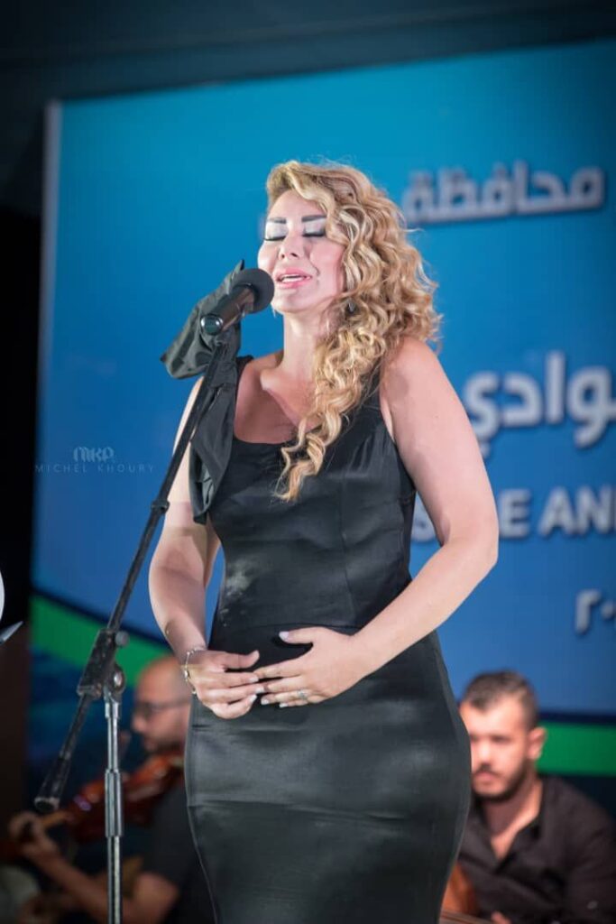 img-20260112-wa00544389355107756893312-683x1024 برنامج "حكايا الناس"  ضيفة العدد الثاني  مؤسسة ومايسترو كورال نهاوند أ. حلا نقرور  إعداد : أ . ناهد حمود