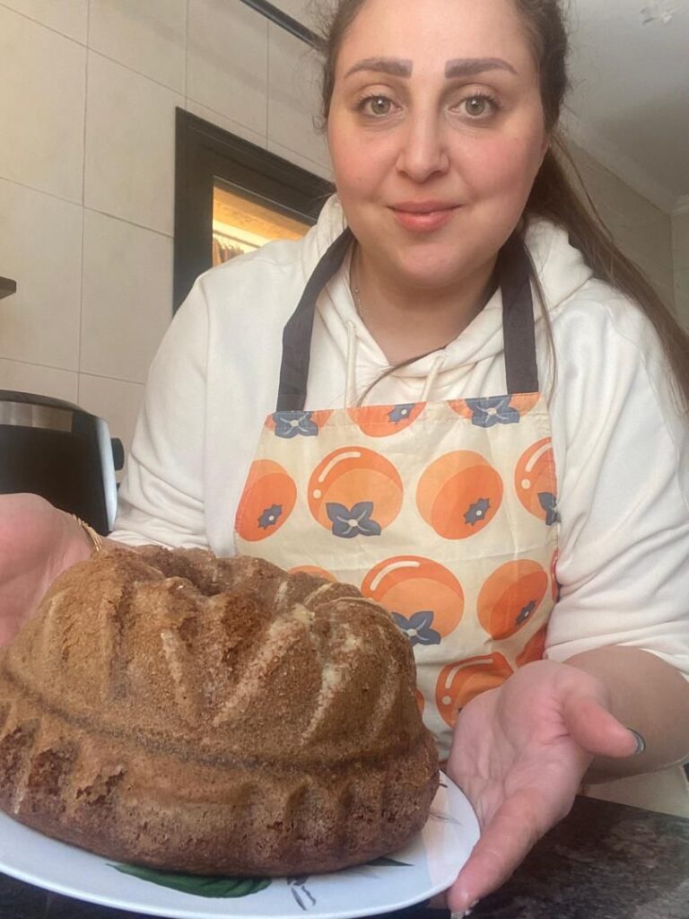 img-20260127-wa00145029013625069753002-768x1024 برنامج حكايات الناس ضيفة العدد الرابع صانعة المحتوى. الشيف : زينة الماغوط إعداد . أ .ناهد حمود