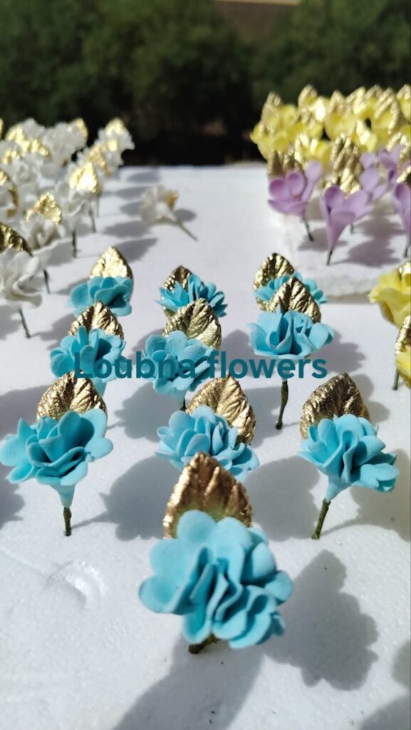 fb_img_17699728446871349619622755843168-577x1024 دورة تكوينية في صناعة ورود الحلويات بعجينة السكر أيام 8 و9 و10 فيفري loubna flawers