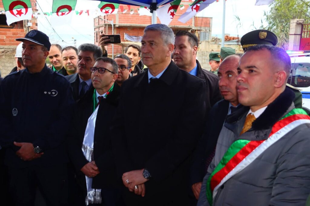 fb_img_17707703223692041295409014374917-1024x682 والي ميلة في خرجة ميدانية إلى بلديتي يحي بني ڨشة وفرجيوة: متابعة لمشاريع السكن، المياه والتهيئة الحضرية