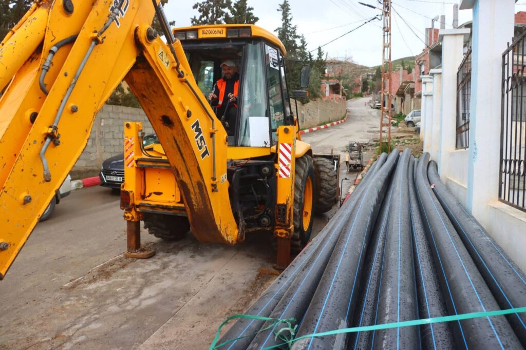 fb_img_17707703568107222127549064014994-1024x682 والي ميلة في خرجة ميدانية إلى بلديتي يحي بني ڨشة وفرجيوة: متابعة لمشاريع السكن، المياه والتهيئة الحضرية