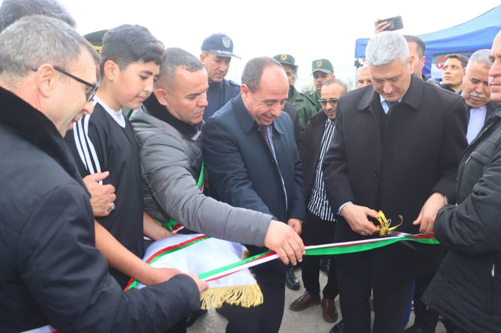 fb_img_17707704989897569364844722275171-1024x682 والي ميلة في خرجة ميدانية إلى بلديتي يحي بني ڨشة وفرجيوة: متابعة لمشاريع السكن، المياه والتهيئة الحضرية