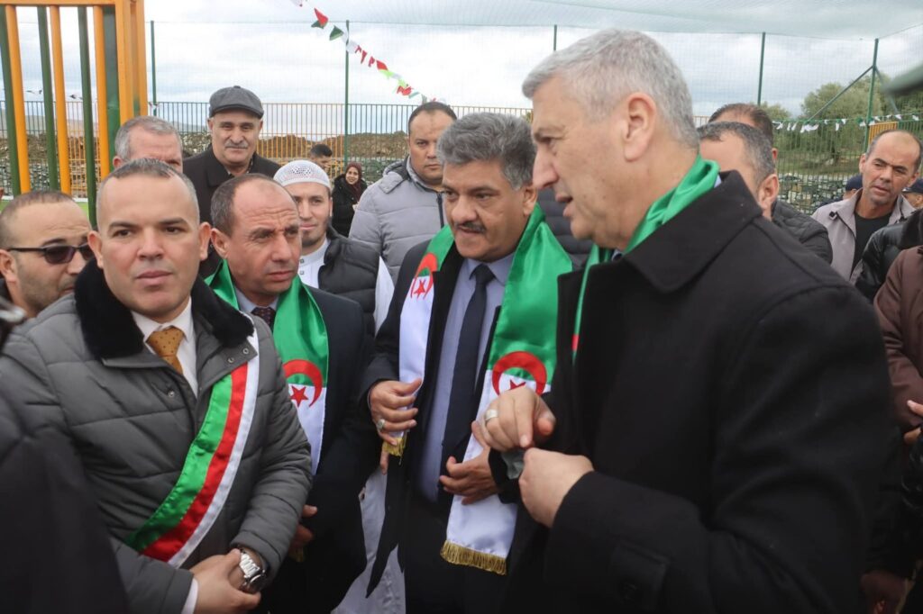 fb_img_17707705558296640944470839960092-1024x682 والي ميلة في خرجة ميدانية إلى بلديتي يحي بني ڨشة وفرجيوة: متابعة لمشاريع السكن، المياه والتهيئة الحضرية