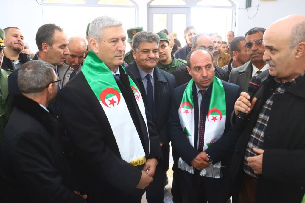fb_img_17707708258444617198331160585380-1024x682 والي ميلة في خرجة ميدانية إلى بلديتي يحي بني ڨشة وفرجيوة: متابعة لمشاريع السكن، المياه والتهيئة الحضرية