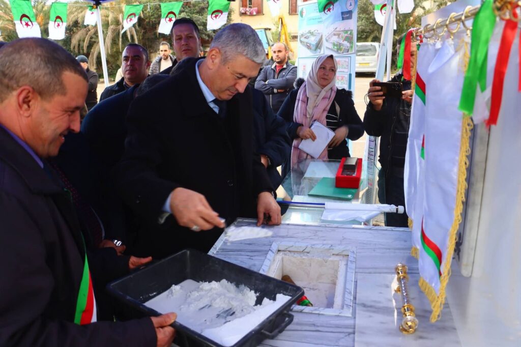 fb_img_17707709578183292805310508898761-1024x682 والي ميلة في خرجة ميدانية إلى بلديتي يحي بني ڨشة وفرجيوة: متابعة لمشاريع السكن، المياه والتهيئة الحضرية