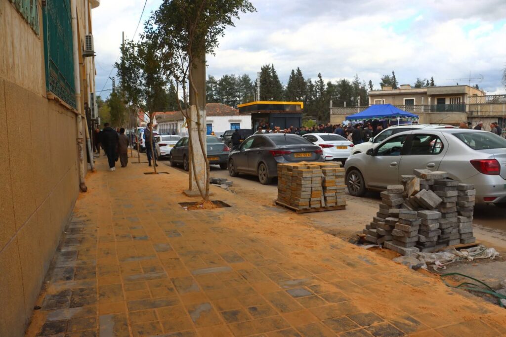 fb_img_17707710757437613651982726271798-1024x682 والي ميلة في خرجة ميدانية إلى بلديتي يحي بني ڨشة وفرجيوة: متابعة لمشاريع السكن، المياه والتهيئة الحضرية