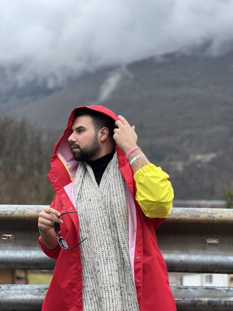 img-20260305-wa0003144084752420452359-768x1024 عمار البري يستعيد ذكريات مهرجان الشباب العالمي ويدعو الشباب للمشاركة في نسخة 2026!