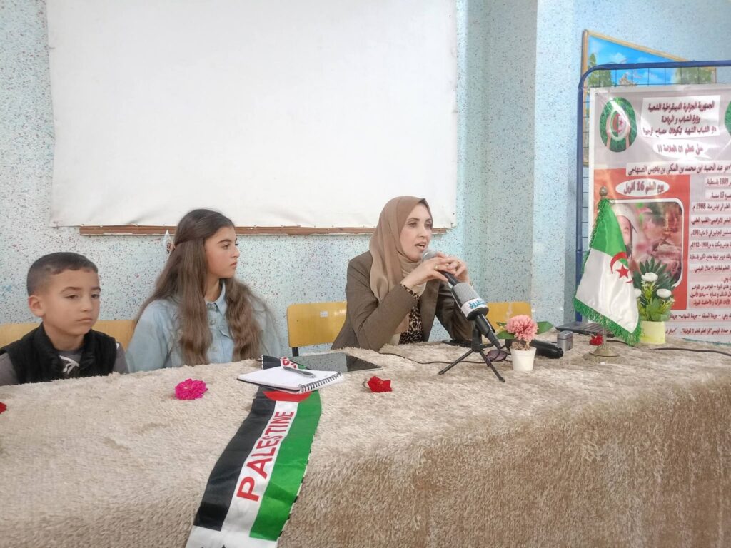 fb_img_17765309245467930452090028664906-1024x768 رئيسة صحيفة “نحو الشروق” ورئيسة سفراء الإعلام العربي تكرّم نجوم رمضان بفرجيوة-الجزائر