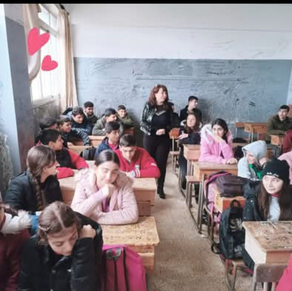 img-20260419-wa00096198950114864445556-1024x1021 برنامج حكايا الناس&nbsp; ضيفة العدد السابع رالدكتورة : ريم جمال حرفوش إعداد . أ .ناهد حمود