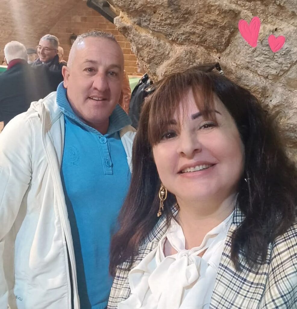 img-20260419-wa00172299236335909110025-986x1024 برنامج حكايا الناس&nbsp; ضيفة العدد السابع رالدكتورة : ريم جمال حرفوش إعداد . أ .ناهد حمود