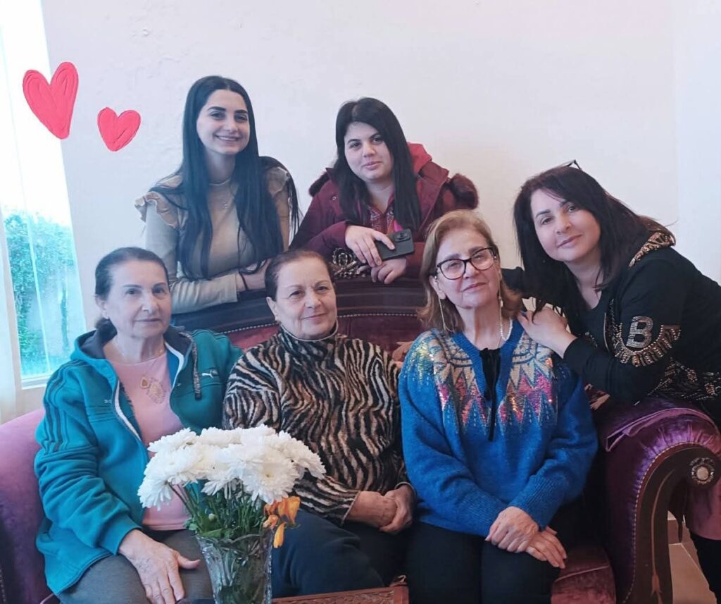 img-20260419-wa0042353185402399397021-1024x857 برنامج حكايا الناس&nbsp; ضيفة العدد السابع رالدكتورة : ريم جمال حرفوش إعداد . أ .ناهد حمود