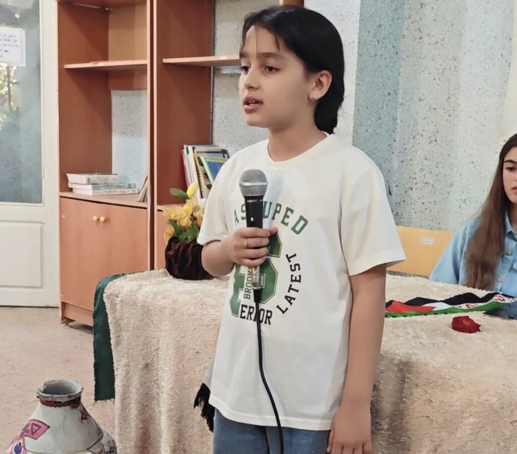 screenshot_20260418_180720_com_hihonor_photos_gallerymain6252275889085655391-1024x900 رئيسة صحيفة “نحو الشروق” ورئيسة سفراء الإعلام العربي تكرّم نجوم رمضان بفرجيوة-الجزائر