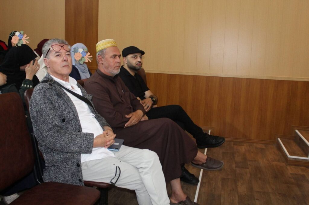 fb_img_17776561832956622311263407763909-1024x682 عين التين تحتفي بعيد العمال: تكريم وعرفان لمسيرة العطاء