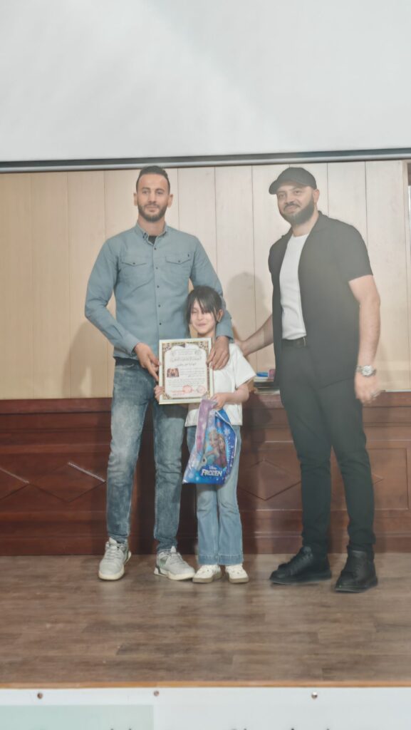 img_20260521_1552111726795381704323158-577x1024 تظاهرة “بصمة مبدع” – الطبعة الأولى 2026بالمركز الثقافي لبلدية عين التين – ولاية ميلة
