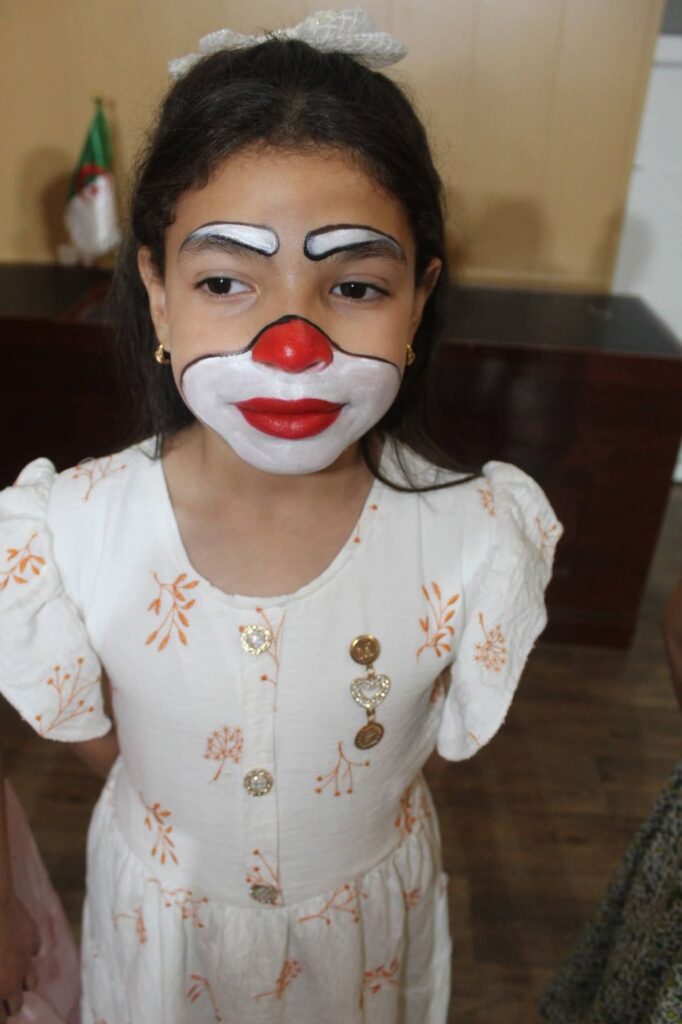 fb_img_17805025232244000185443935546277-682x1024 عين التين تحتفي باليوم العالمي للطفولة في أجواء من الفرح والإبداع بالمركز الثقافي "الفترة المسائية "