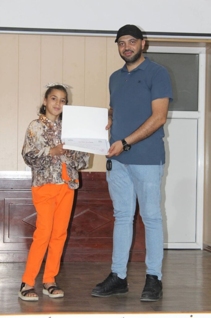 fb_img_17805026412524282024363192352721-682x1024 عين التين تحتفي باليوم العالمي للطفولة في أجواء من الفرح والإبداع بالمركز الثقافي "الفترة المسائية "