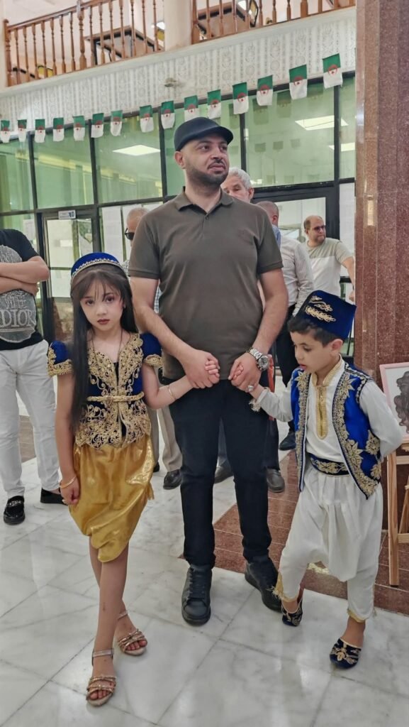 fb_img_1781981466171364209344470404307-577x1024 اليوم الوطني للفنان بميلة.. احتفاء بالإبداع وتكريم لمسيرة العطاء الثقافي والفني
