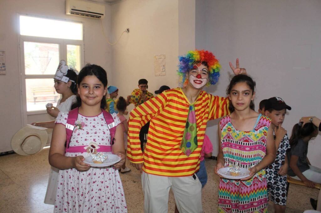 fb_img_17842439835174612771656727069266-1024x682 المركز الثقافي بعين التين يحتضن احتفالية اليوم الوطني للطفولة