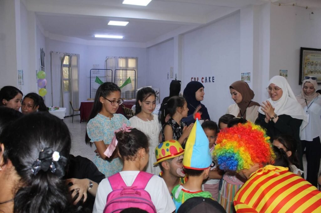 fb_img_17842440104381164399136577437105-1024x682 المركز الثقافي بعين التين يحتضن احتفالية اليوم الوطني للطفولة