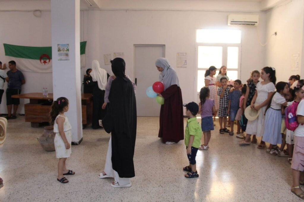 fb_img_17842440235879141007956947183113-1024x682 المركز الثقافي بعين التين يحتضن احتفالية اليوم الوطني للطفولة