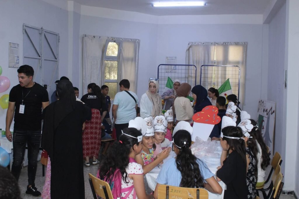 fb_img_17842440379331562273250023988939-1024x682 المركز الثقافي بعين التين يحتضن احتفالية اليوم الوطني للطفولة