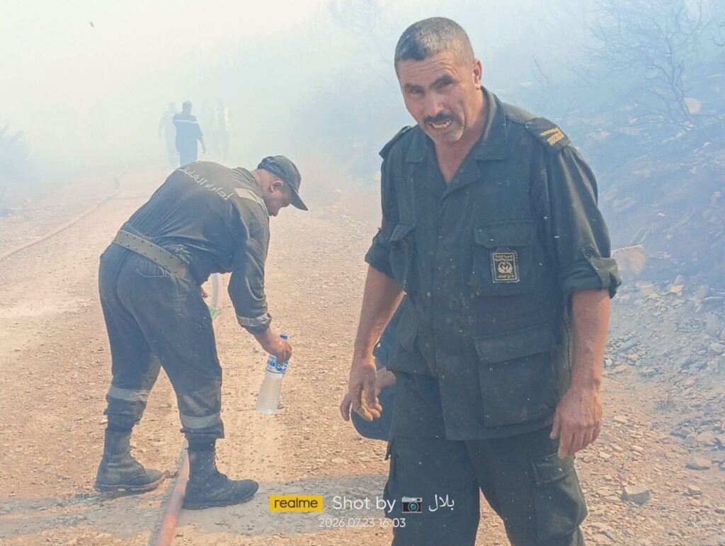 fb_img_17848533562063136171833731445294-1024x771 تلاحم يجسّد أسمى معاني المواطنة في مواجهة حرائق جبال الحلفاء بالعياضي برباس