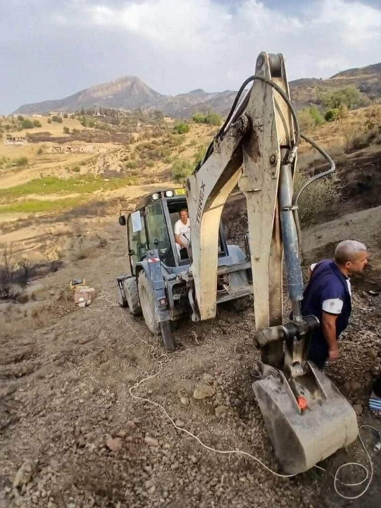 fb_img_17881727943553247068241381971256-768x1024 تنفيذًا لتعليمات رئيس الجمهورية.. جهود متواصلة لإعادة تأهيل المناطق المتضررة