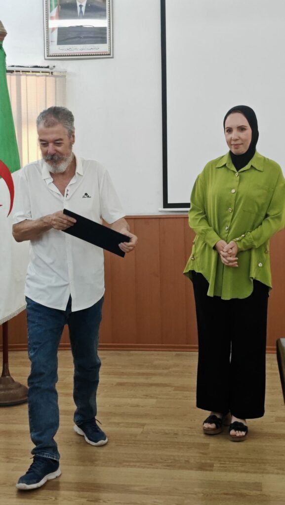img_20260817_1156435001495021930616047-577x1024 ميلة تحتفي بالشعر في يومه الوطني: حين يتكلم الوجدان