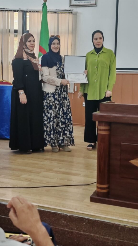 img_20260817_1159347206149093837011713-577x1024 ميلة تحتفي بالشعر في يومه الوطني: حين يتكلم الوجدان