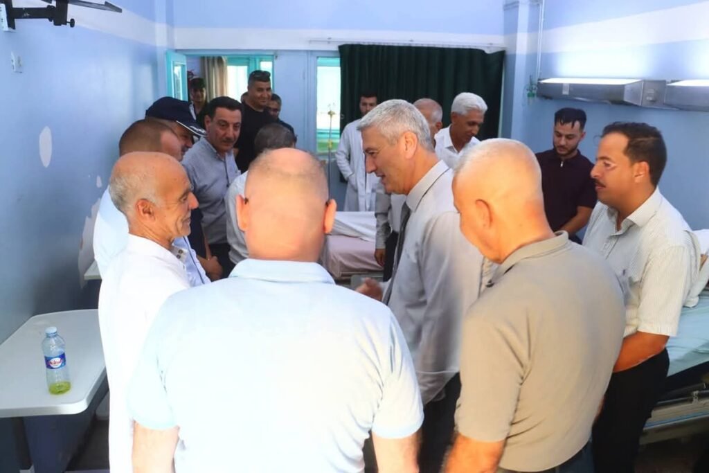 fb_img_17904855112792491148150574629273-1024x683 والي ميلة يزور المجاهد علي بن خليفة للاطمئنان على حالته الصحية بمستشفى فرجيوة