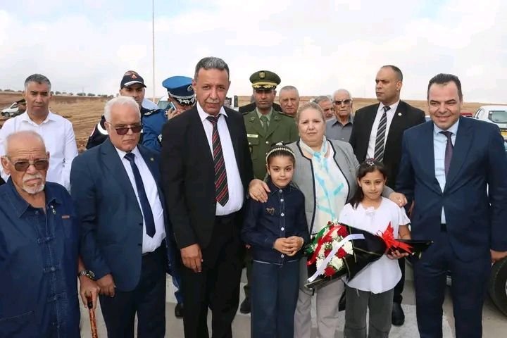 img-20260921-wa0012878368884576382673 السيدةالوالي ولاية البويرة تشرف على مراسم افتتاح الموسم الدراسي 2026_2027