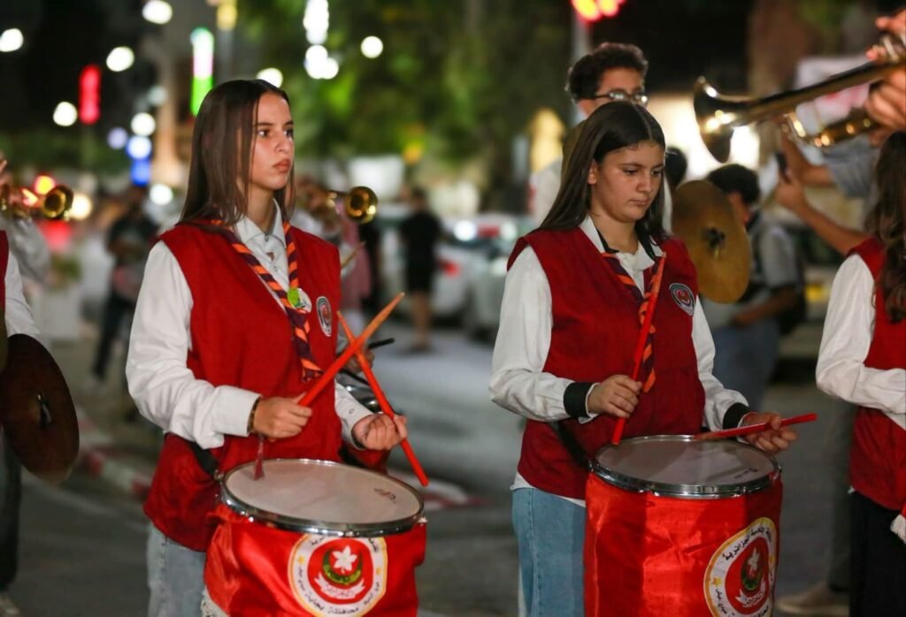 FB_IMG_1792319529001-1024x698 بجاية تحتضن افتتاح الطبعة الخامسة عشرة للمهرجان الثقافي الدولي للمسرح