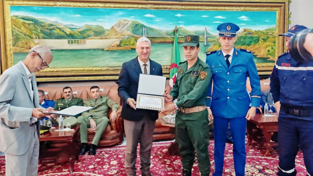 IMG_20261022_125616-1024x577 والي ميلة يشرف على الاحتفال باليوم الوطني للصحافة